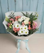 Букет цветов из:  Розы, Лизиантусы и Хризантемы #REPLACE_PRED# Милютинской