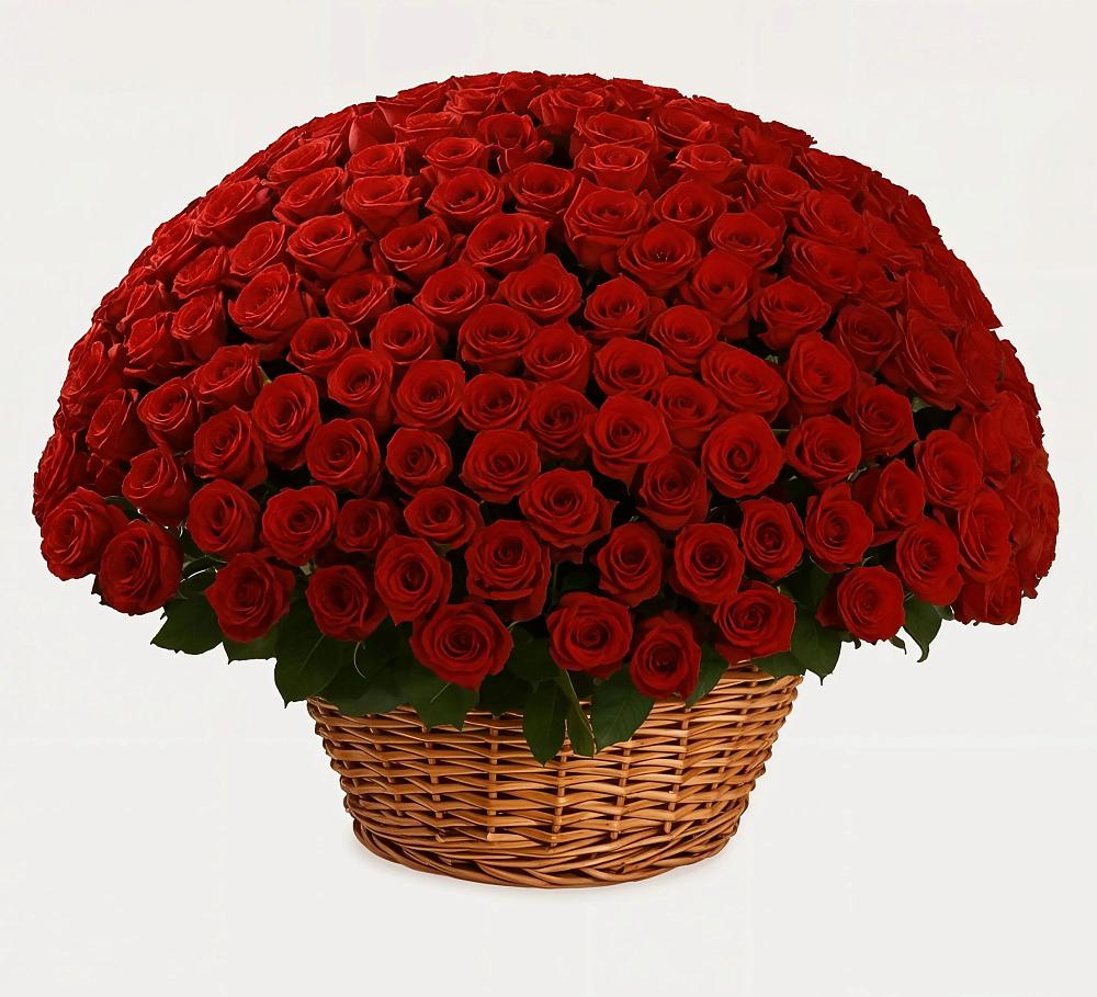 Премиум букет из: Розы в Милютинской